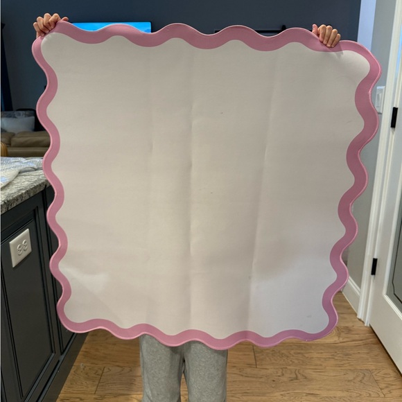 Pink Mahjong Set with Multi-Colored Racks 🀄️ - Picture 4 of 7